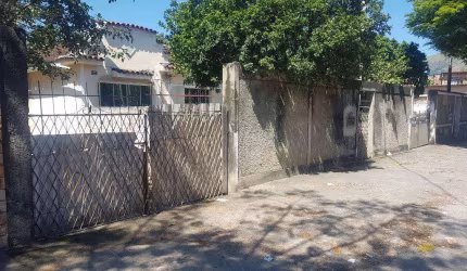 Casa residencial à venda, Campo Grande, Rio de Janeiro.