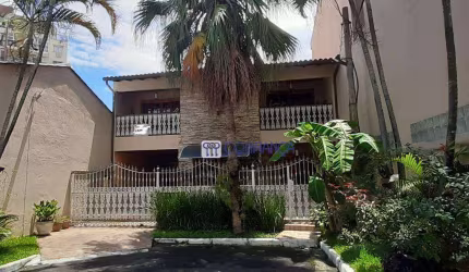 Casa com 4 dormitórios à venda, 270 m² por R$ 1.380.000 - Campo Grande - Rio de Janeiro/RJ