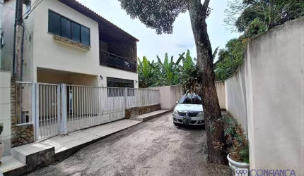 Casa com 4 dormitórios à venda, 240 m² por R$ 580.000,00 - Campo Grande - Rio de Janeiro/RJ