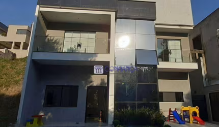 Casa com 3 dormitórios à venda, 500 m² por R$ 1.550.000,00 - Campo Grande - Rio de Janeiro/RJ