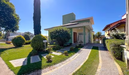 Casa térrea de 393 m2 mob. c/ 4 suítes no Cond. Reserva da Serra em Jundiaí - SP