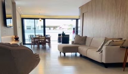 Casa de 330 m2 mobiliada c/ 4 suítes no Cond. Caledônia em Camboriú