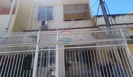 EXCELENTE CASA Á VENDA EM BENFICA PRÓXIMO A CADEG