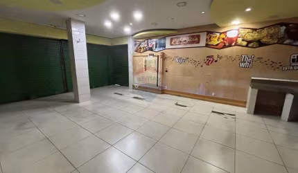 'Loja Espaçosa na Avenida Lobo Júnior - Penha Circular