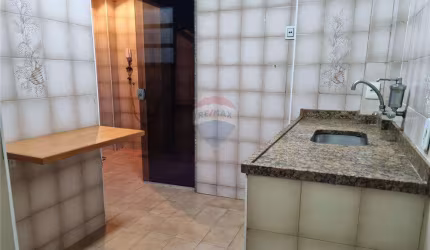 Apartamento  2 Quartos - Frente ao CHurrasquito em Bonsucesso