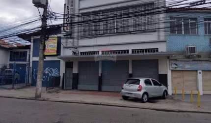 Loja  com Prédio Comercial  -  ALUGANDO  – 468 m2 - Rua Barreiros -  em Ramos/RJ - R$ 10.000,00