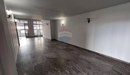 Cobertura 3 Quartos com Área