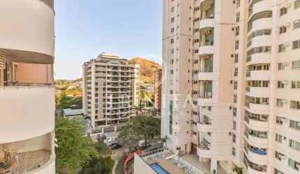 Apartamento em Recreio dos Bandeirantes  -  Rio de Janeiro