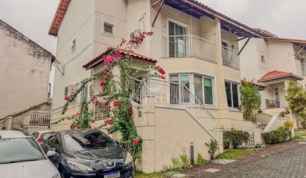 Casa na Freguesia (Jacarepaguá)  -  Rio de Janeiro