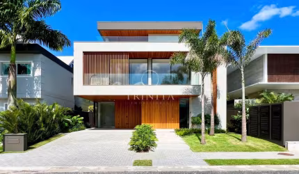 Casa em Condominio em Barra da Tijuca  -  Rio de Janeiro