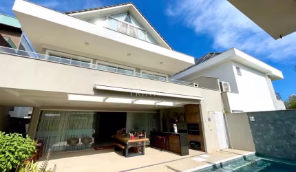 Casa em Condominio em Recreio dos Bandeirantes  -  Rio de Janeiro