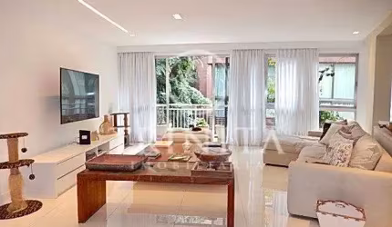 Apartamento no Leblon  -  Rio de Janeiro
