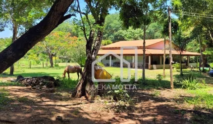 Chácara com 5 dormitórios à venda, 1 m² por R$ 1.200.000,00 - Minas Gerais - Uberlândia/MG