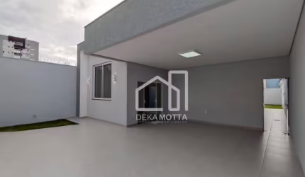Casa com 3 dormitórios à venda, 116 m² por R$ 820.000,00 - Novo Mundo - Uberlândia/MG