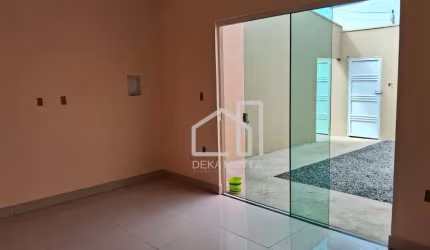 Casa com 2 dormitórios à venda, 77 m² por R$ 320.000,00 - Jardim Ipanema - Uberlândia/MG