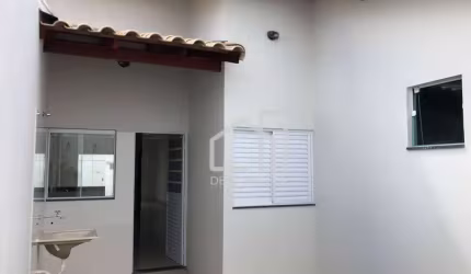 Casa com 2 dormitórios à venda, 70 m² por R$ 325.000,00 - Jardim Europa - Uberlândia/MG