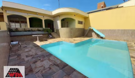 Casa à venda, 4 quartos, 2 suítes, 8 vagas, Vila Nossa Senhora de Fátima - Americana/SP