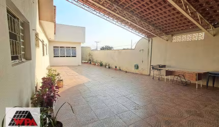 Casa à venda, 3 quartos, 1 suíte, 4 vagas, Cariobinha - Americana/SP