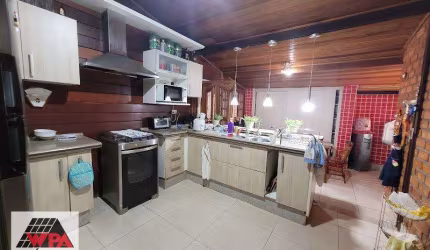 Casa à venda, 4 quartos, 2 suítes, 4 vagas, Jardim São Paulo - Americana/SP