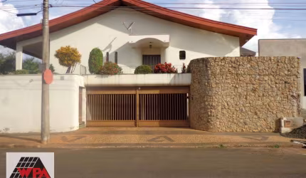 Casa à venda, 3 quartos, 3 suítes, 4 vagas, Jardim São Paulo - Americana/SP