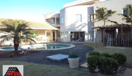 Casa no Condomínio Estância Hípica à venda, 4 quartos, 4 suítes, 6 vagas, Estancia Hípica - Nova Odessa/SP