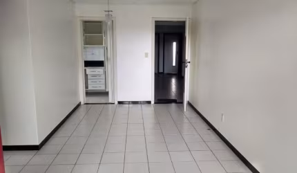 VENDO APARTAMENTO 3/4 (1 Suíte) NO IMBUÍ