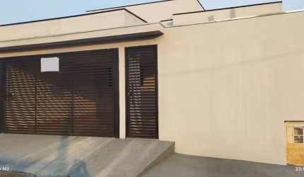 Casa com 3 dormitórios sendo 1 suite bairro Girassol