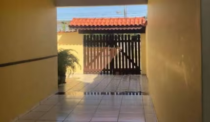 Casa com 2 quartos à venda no Ivoty, Itanhaém , 69 m2 por R$ 260.000