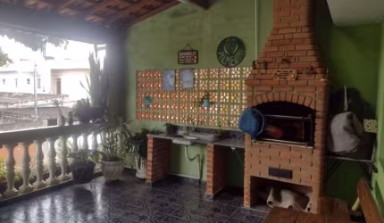 Casa com 3 quartos à venda no Jardim Santa Bárbara, Guarulhos , 192 m2 por R$ 335.000