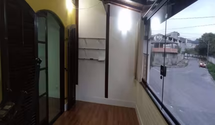 Casa com 3 quartos à venda no Jardim Santa Lídia, Guarulhos , 161 m2 por R$ 480.000