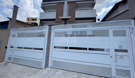 SOBRADO NOVO BAIRRO SANTA TEREZINHA - 150M AVENIDA PRESTES MAIA