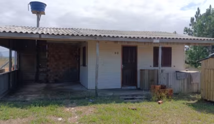 Casa de Madeira em Balneário Arroio do Silva – SC