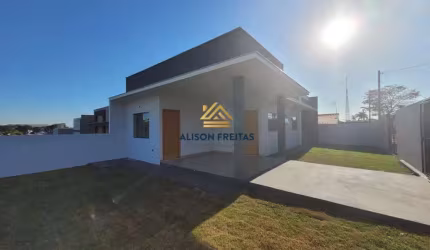 Casa Geminada com 2 quartos sendo uma suíte, bairro Vila Romana