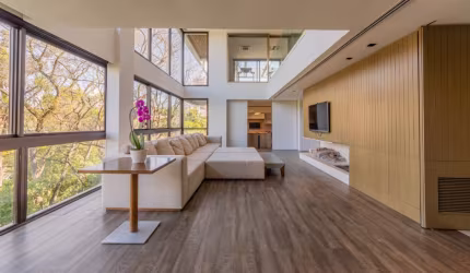 Casa ou cobertura multifunções com espaço ao ar livre com 04 suítes, 05 vagas e total conforto