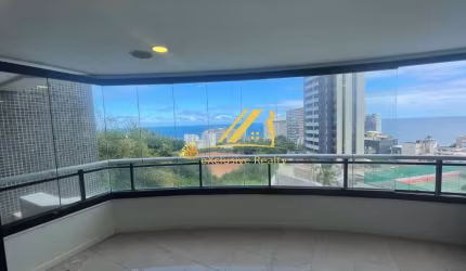 Apartamento 4 suítes, 2 varandas, 198m2 com vista mar em Ondina! Super ventilado! Dependência completa. 3 vagas soltas. Prédio com ótima infraestrutur
