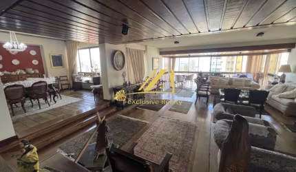 Apartamento incrível no alto da Graça, 4 suítes, 416 m², Vista mar , apenas 1 por andar. Andar alto e bem ventilado. 5 vagas, prédio com academia, pis