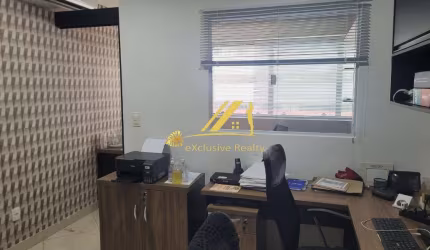 Sala Comercial finamente decorada, com opção de mobiliada, prédio moderno, próximo a restaurantes, estacionamento para visitantes, garagem rotativa