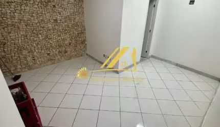 Loja ampla, com 130m2 na Barra. Com vaga para estacionar. Em frente ao Hiperideal na Av. Marquês de Caravelas. Ótimo ponto