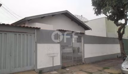 Casa com 3 quartos à venda na Rua Sebastião Rafael de Lima, 34, Jardim Eulina, Campinas, 180 m2 por R$ 680.000
