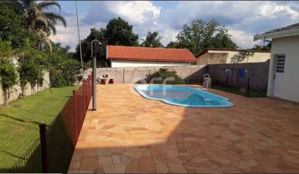 Chácara / sítio com 3 quartos à venda na Rua Allan Fonseca, 565, Recanto dos Dourados, Campinas, 194 m2 por R$ 790.000