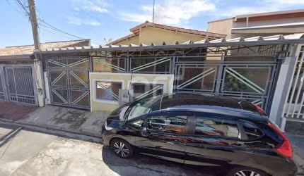 Casa com 2 quartos à venda na Rua Raposo Tavares, 71, Jardim García, Campinas, 150 m2 por R$ 450.000