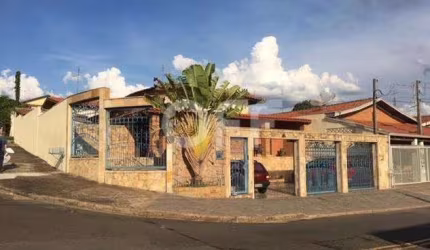 Casa com 3 quartos à venda na Rua Doutor Manoel Alexandre Marcondes Machado, 415, Jardim do Lago, Campinas, 206 m2 por R$ 790.000