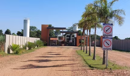 Chácara / sítio com 4 quartos à venda na Rua A, 06, Centro, Brodowski, 197 m2 por R$ 689.000