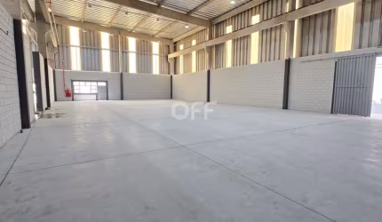Barracão / Galpão / Depósito para alugar na Estrada Municipal Mário Covas, 641, Macuco, Valinhos, 1700 m2 por R$ 55.000