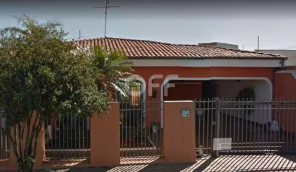Casa com 3 quartos à venda na Rua Hermano Ribeiro da Silva, 28, Jardim Eulina, Campinas, 172 m2 por R$ 650.000