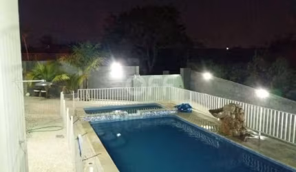 Chácara / sítio com 3 quartos à venda na Estrada da Amizade, 2760, Jardim Boa Vista, Hortolândia, 270 m2 por R$ 950.000