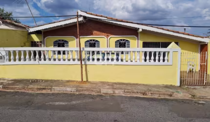 Casa com 3 quartos à venda na Rua José Margarido Costa, 32, Vila Aurocan, Campinas, 190 m2 por R$ 520.000