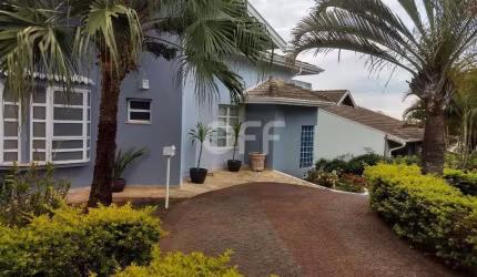 Casa em condomínio fechado com 3 quartos à venda na Avenida Luiz Bassetto, 508, Colinas dos Álamos, Valinhos, 480 m2 por R$ 1.600.000