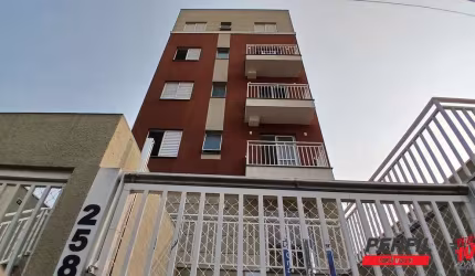 EDIFÍCIO RAVENA - 02 DORMITÓRIOS, 01 VAGA COM CHURRASQUEIRA À CARVÃO