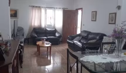 Casa com 3 dorms, Jardim Elvira, Osasco - R$ 800 mil, Cod: 2244